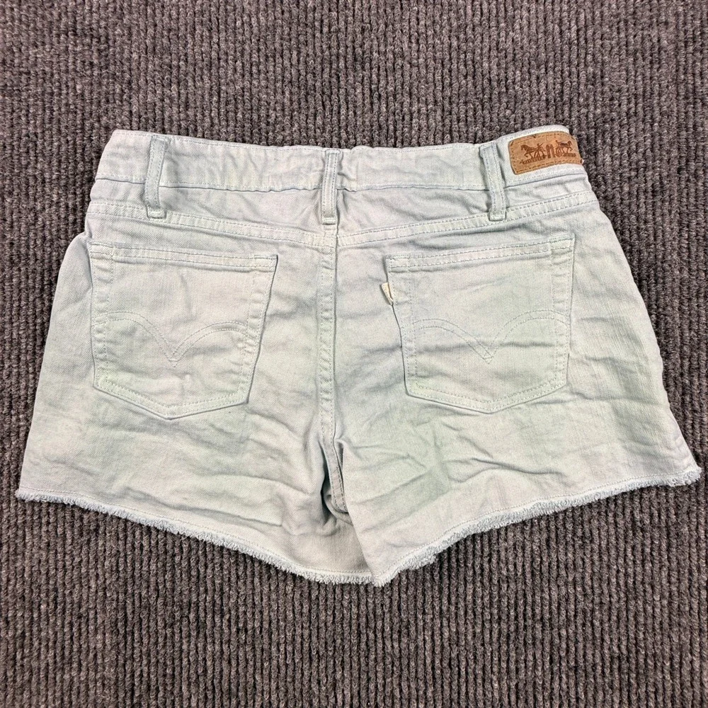 Levis Womens Size 4 W27 Light Wash Cut Off Denim Shorts Frayed Hem